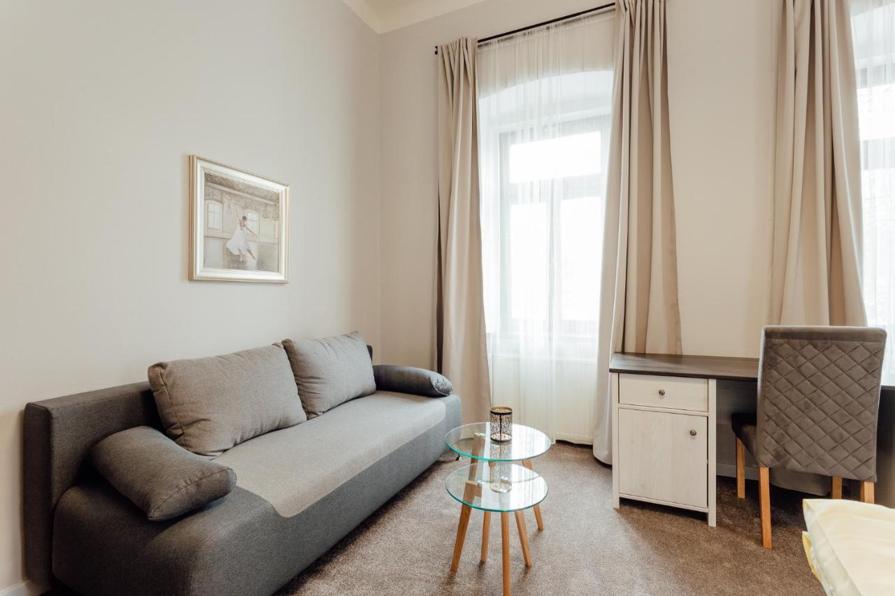 Botanicky Dvor Aparthotel Banská Štiavnica Buitenkant foto