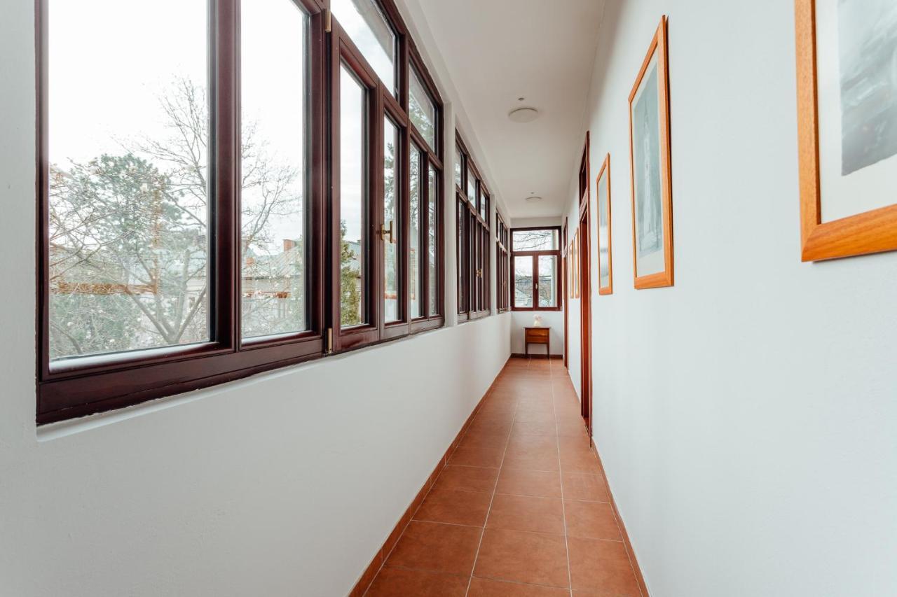 Botanicky Dvor Aparthotel Banská Štiavnica Buitenkant foto