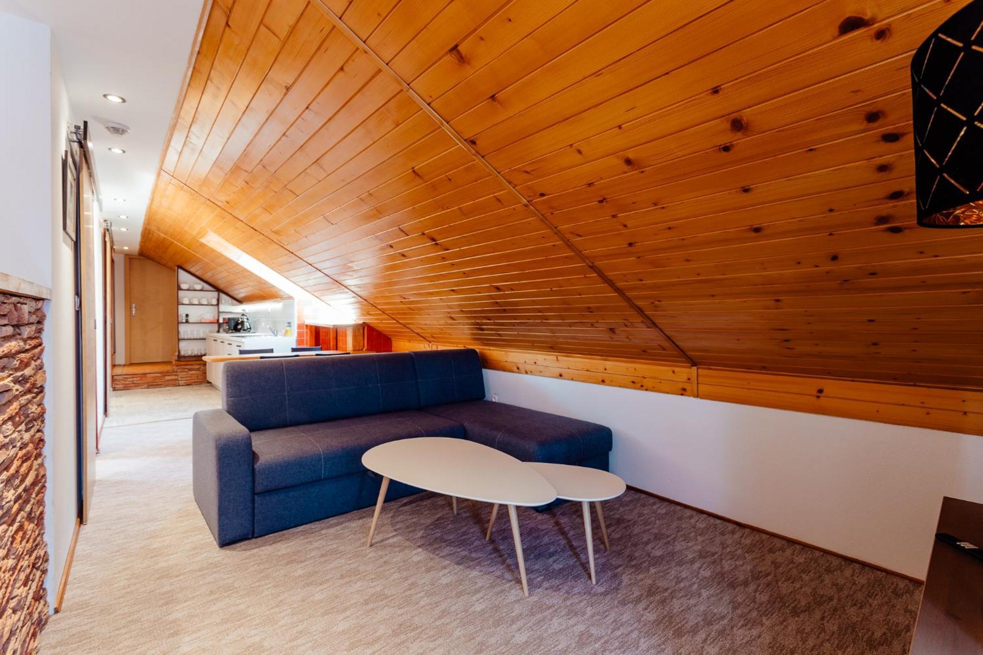 Botanicky Dvor Aparthotel Banská Štiavnica Buitenkant foto