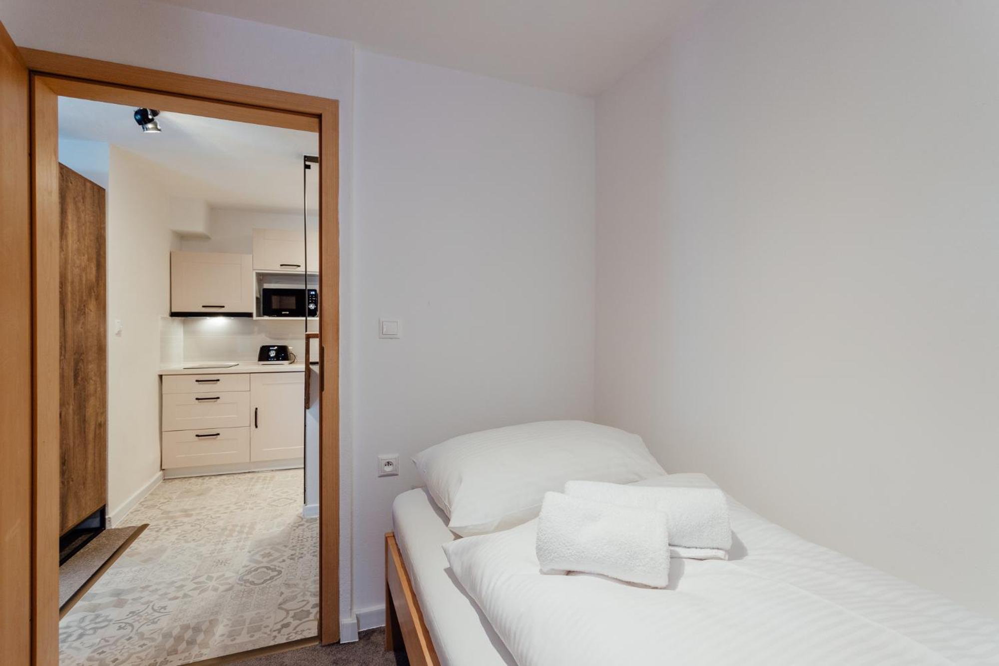 Botanicky Dvor Aparthotel Banská Štiavnica Buitenkant foto