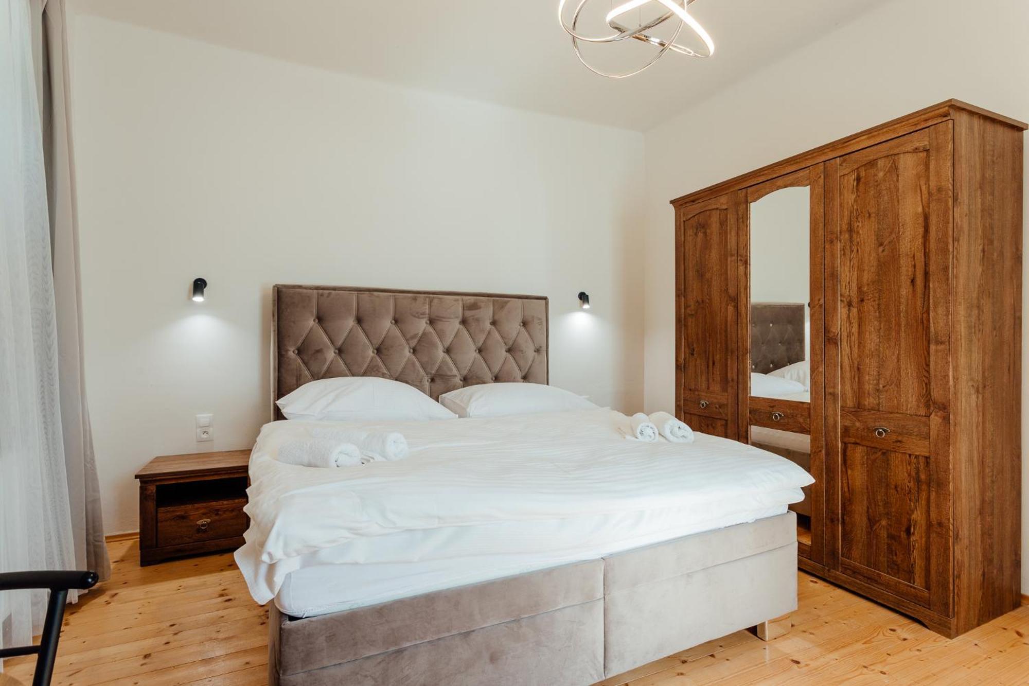 Botanicky Dvor Aparthotel Banská Štiavnica Buitenkant foto