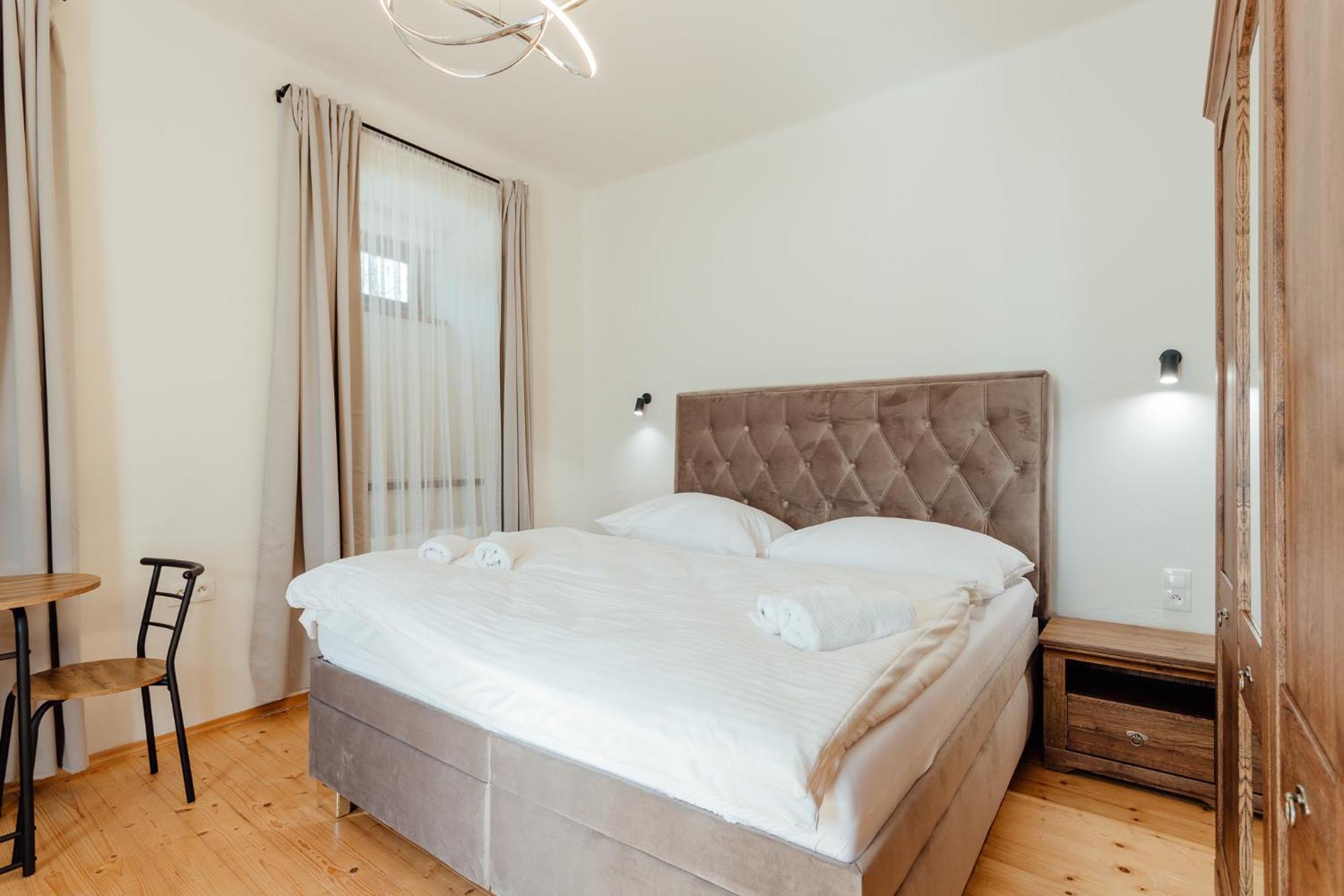 Botanicky Dvor Aparthotel Banská Štiavnica Buitenkant foto